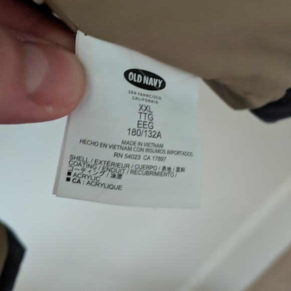 👣Old Navy Grey Puffer Vest with Pockets 2XL - Picture 5 of 5